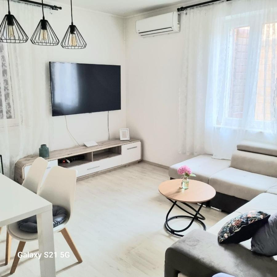 Sara Apartment Podstrana Ngoại thất bức ảnh